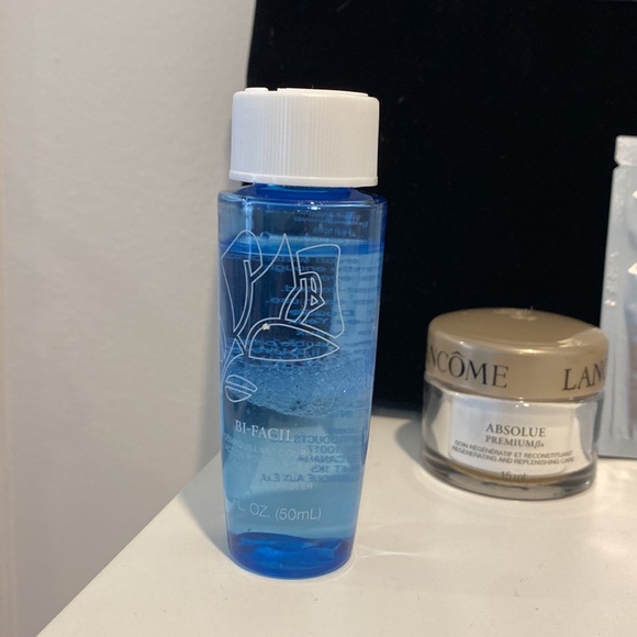 8-piece lancome set - Picture 5 of 6